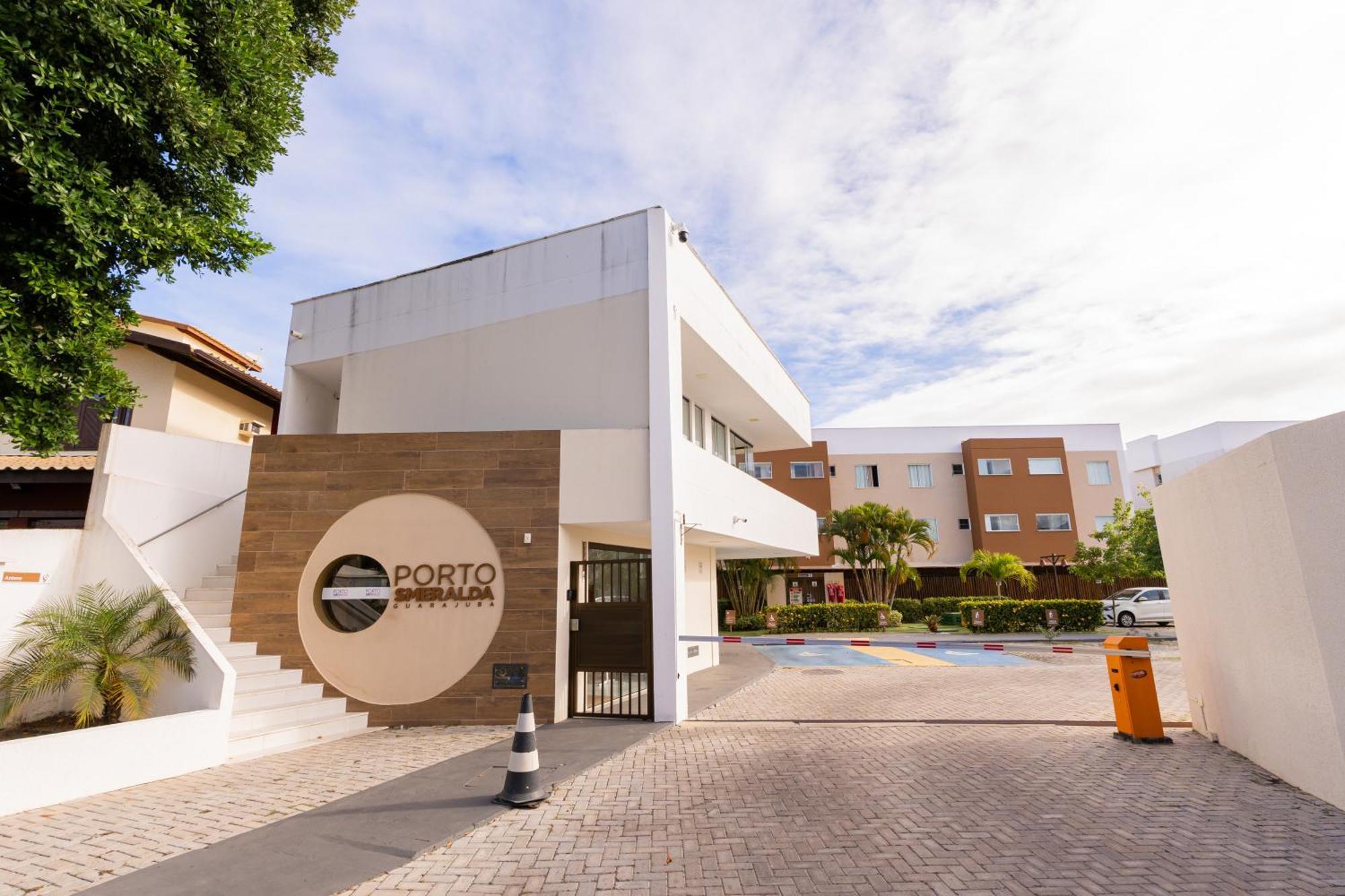Apartment In Guarajuba With 2 Comfortable Suites. 外观 照片